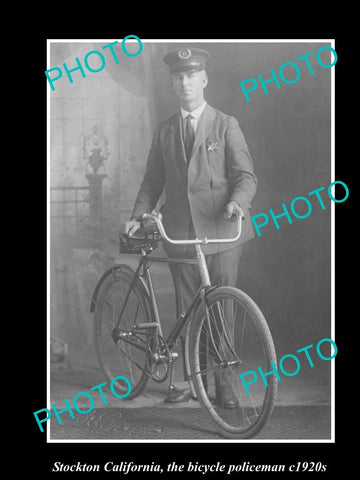 OLD LARGE HISTORIC PHOTO OF STOCKTON CALIFORNIA, THE BICYCLE POLICEMAN c1920