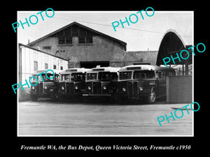 OLD LARGE HISTORIC PHOTO OF FREMANTLE WA, THE BUS DEPOT ON Q/VICTORIA St c1950