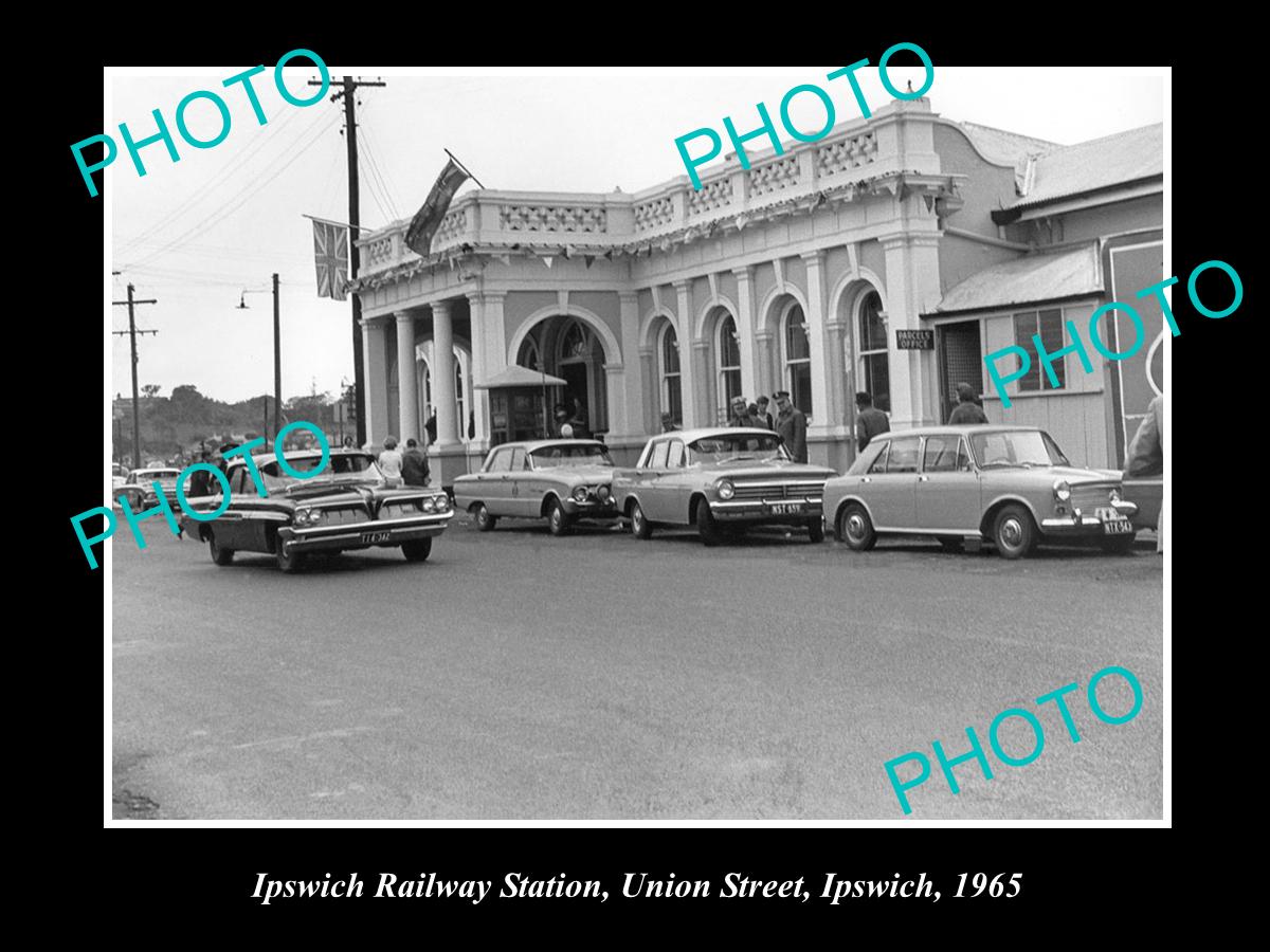 OLD LARGE HISTORIC PHOTO OF IPSWICH QLD, VIEW OF THE RAILWAY STATION c1965