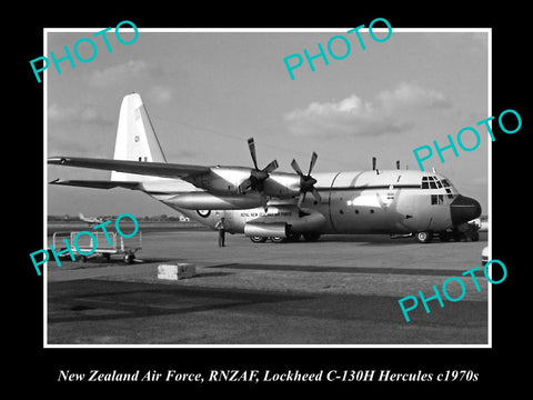 HISTORIC AVIATION PHOTO OF RNZAF NEW ZEALAND AIR FORCE, LOCKHEED HERCULES 1970s