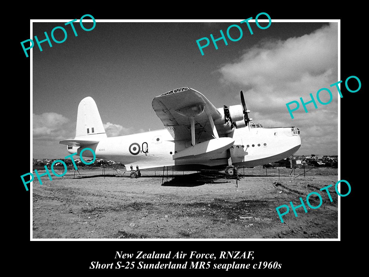 HISTORIC AVIATION PHOTO OF RNZAF NEW ZEALAND AIR FORCE, SUNDERLAND SEAPLANE 1960