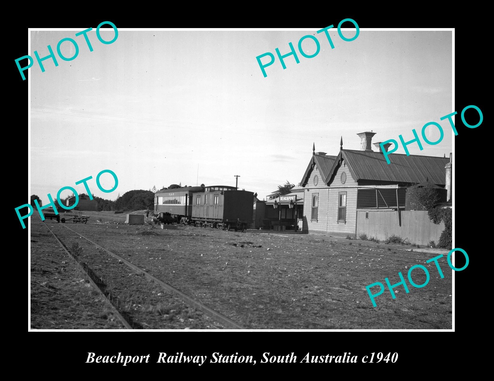 OLD LARGE HISTORIC PHOTO OF BEACHPORT RAILWAY STATION, SOUTH AUSTRALIA c1940
