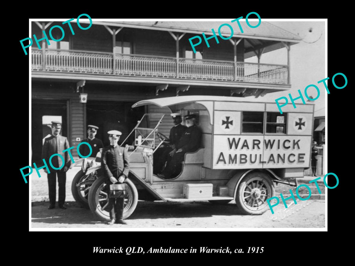 OLD LARGE HISTORIC PHOTO OF WARWICK QUEENSLAND QATB TOWN AMBULANCE CAR 1915