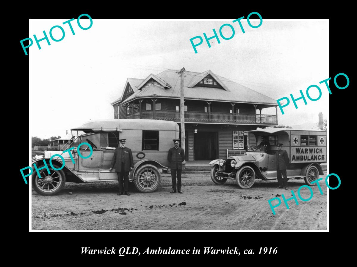 OLD LARGE HISTORIC PHOTO OF WARWICK QUEENSLAND QATB TOWN AMBULANCE CAR 1916