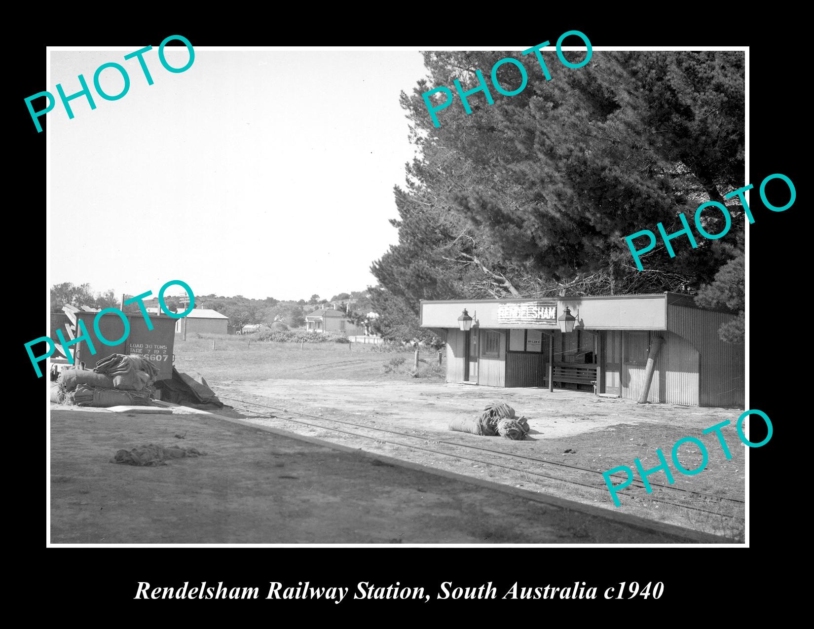 OLD LARGE HISTORIC PHOTO OF RENDELSHAM RAILWAY STATION, SOUTH AUSTRALIA c1940