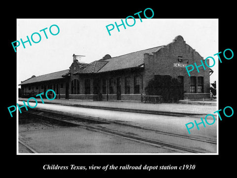 OLD LARGE HISTORIC PHOTO OF CHILDRESS TEXAS, THE RAILROAD DEPOT STATION c1930