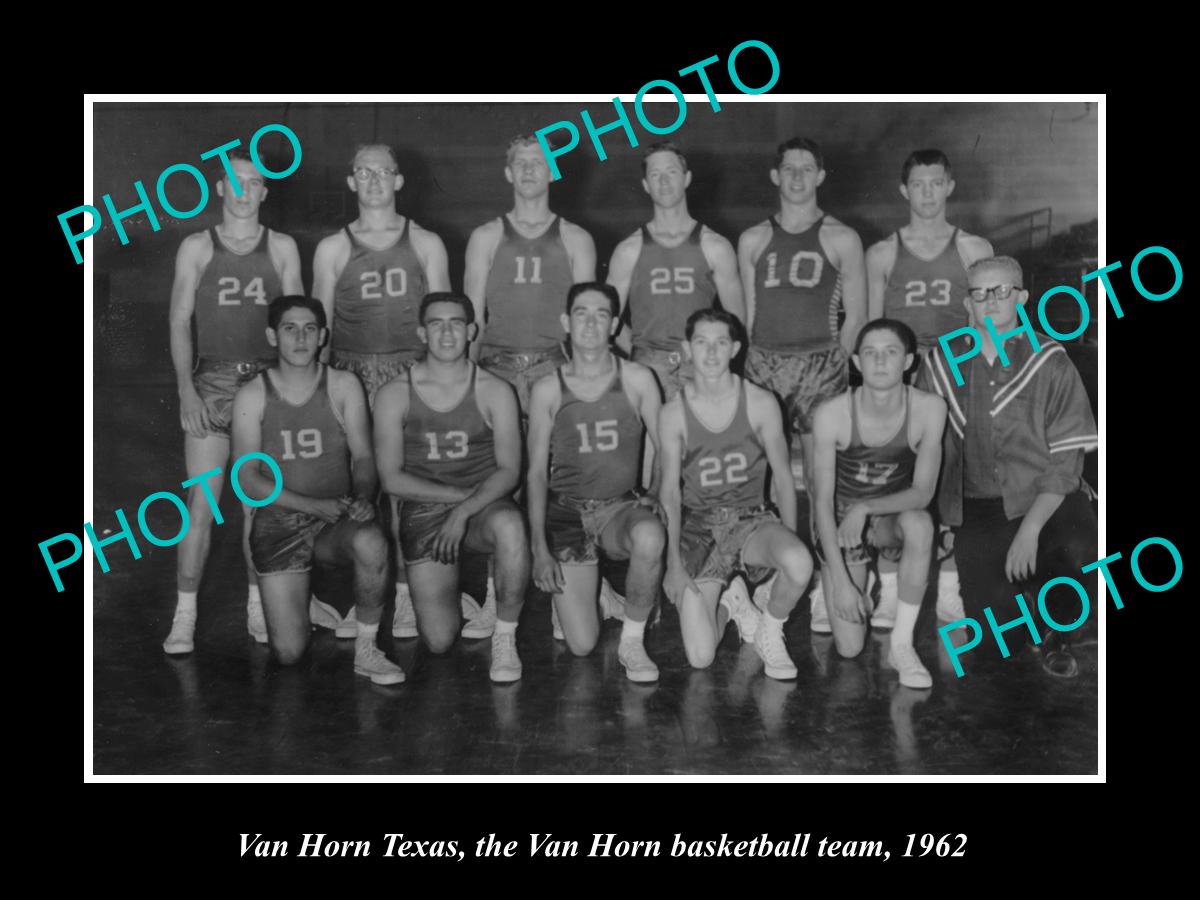 OLD LARGE HISTORIC PHOTO OF VAN HORN TEXAS, THE VAN HORN BASKETBALL TEAM 1962