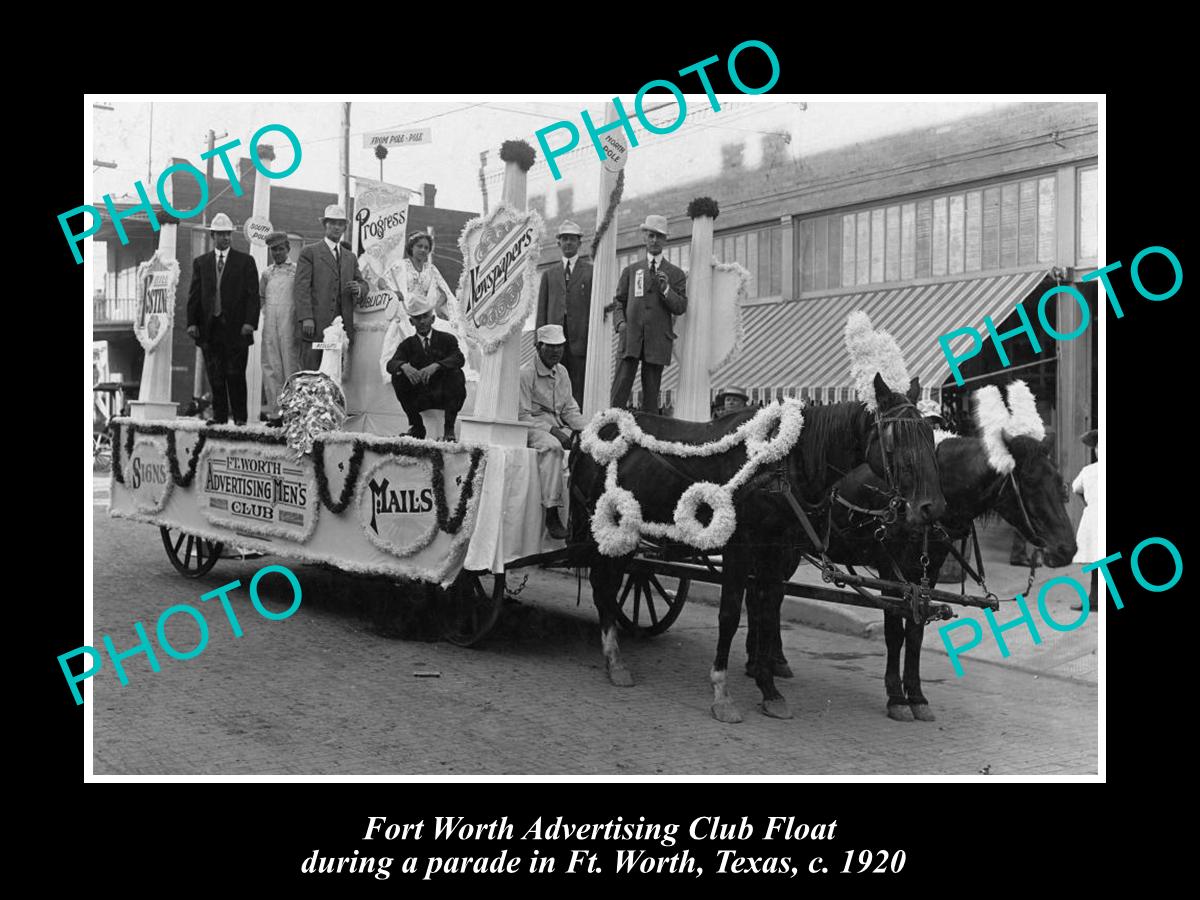 OLD LARGE HISTORIC PHOTO OF FORT WORTH TEXAS, FORTH WORTH MENS CLUB FLOAT c1920