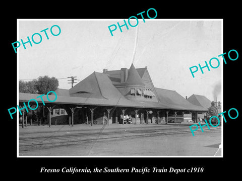 OLD HISTORIC PHOTO OF FRESNO CALIFORNIA, SOUTHERN PACIFIC RAILROAD DEPOT c1910