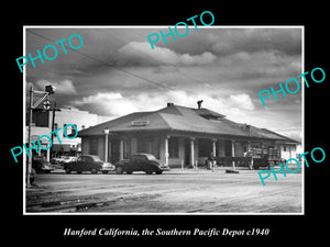 OLD HISTORIC PHOTO OF HANFORD CALIFORNIA, SOUTHERN PACIFIC RAILROAD DEPOT c1940