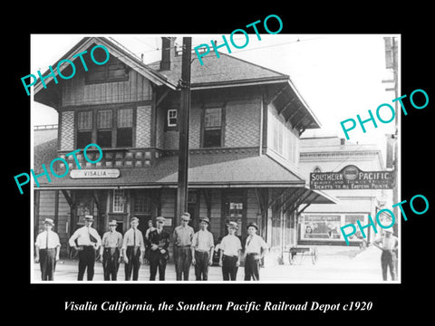 OLD HISTORIC PHOTO OF VISALIA CALIFORNIA, SOUTHERN PACIFIC RAILROAD DEPOT 1920