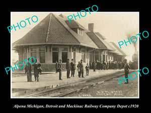 OLD LARGE HISTORIC PHOTO OF ALPENA MICHIGAN, THE D&M RAILROAD DEPOT STATION 1920