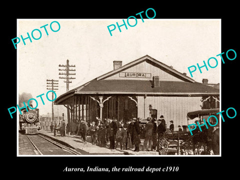 OLD LARGE HISTORIC PHOTO OF AURORA INDIANA, THE RAILROAD DEPOT STATION c1910