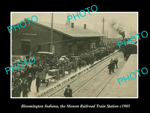 OLD LARGE HISTORIC PHOTO OF BLOOMINGTON INDIANA, THE RAILROAD DEPOT STATION 1905