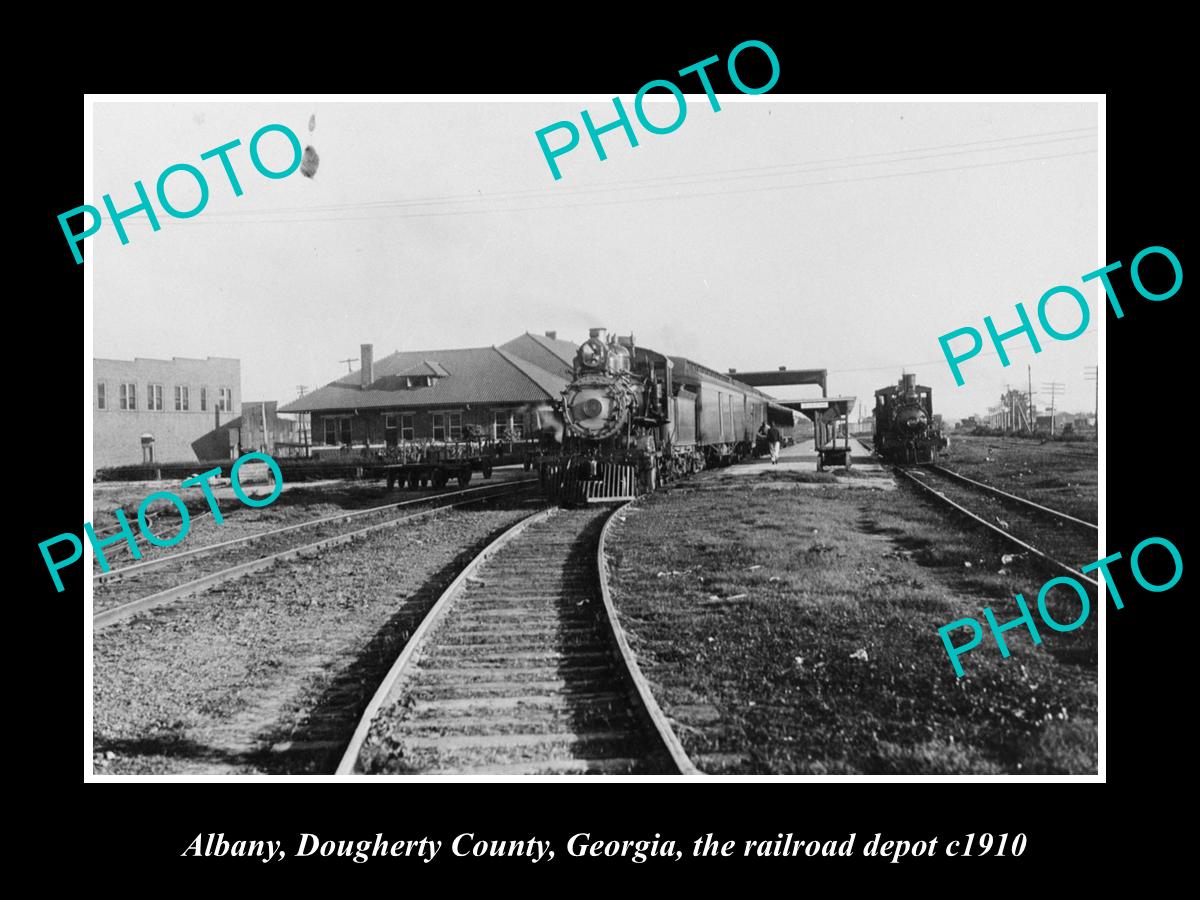 OLD LARGE HISTORIC PHOTO OF ALBANY GEORGIA, THE RAILROAD DEPOT STATION c1910