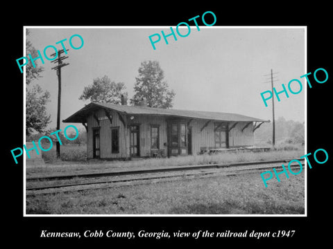 OLD LARGE HISTORIC PHOTO OF KENNESAW GEORGIA, THE RAILROAD DEPOT STATION c1947