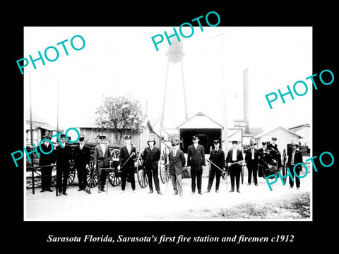 OLD LARGE HISTORIC PHOTO OF SARASOTA FLORIDA, FIRE DEPARTMENT STATION CREW c1912