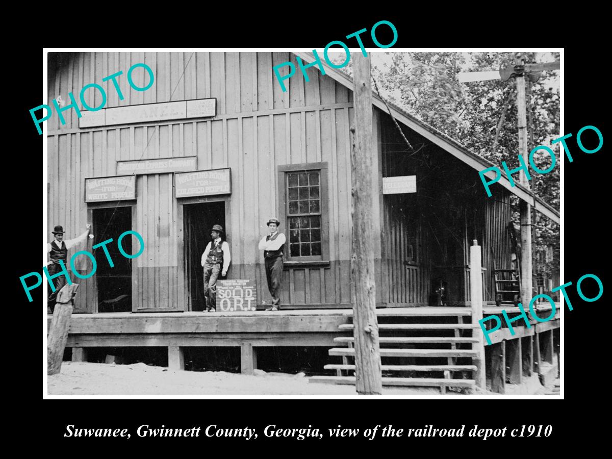 OLD LARGE HISTORIC PHOTO OF SUWANEE GEORGIA, THE RAILROAD DEPOT STATION c1910