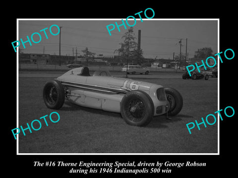 OLD LARGE HISTORIC PHOTO OF GEORGE ROBSON 1946 INDIANAPOLIS RACE CAR, THORNE