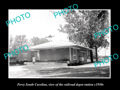 OLD HISTORIC PHOTO OF PERRY SOUTH CAROLINA, RAILROAD DEPOT STATION c1950s