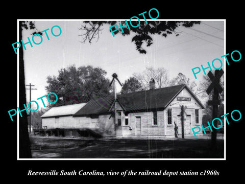 OLD HISTORIC PHOTO OF REEVESVILLE SOUTH CAROLINA, RAILROAD DEPOT STATION c1960s