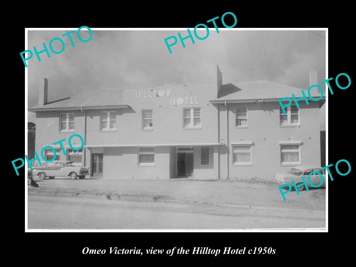 OLD LARGE HISTORIC PHOTO OF OMEO VICTORIA, VIEW OF THE HILLTOP HOTEL c1950s