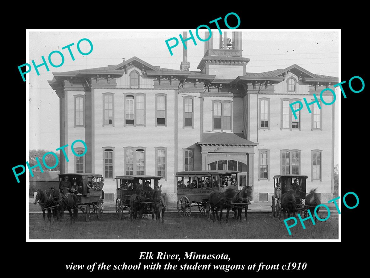 OLD LARGE HISTORIC PHOTO OF ELK RIVER MINNESOTA, SCHOOL & STUDENT WAGONS c1910