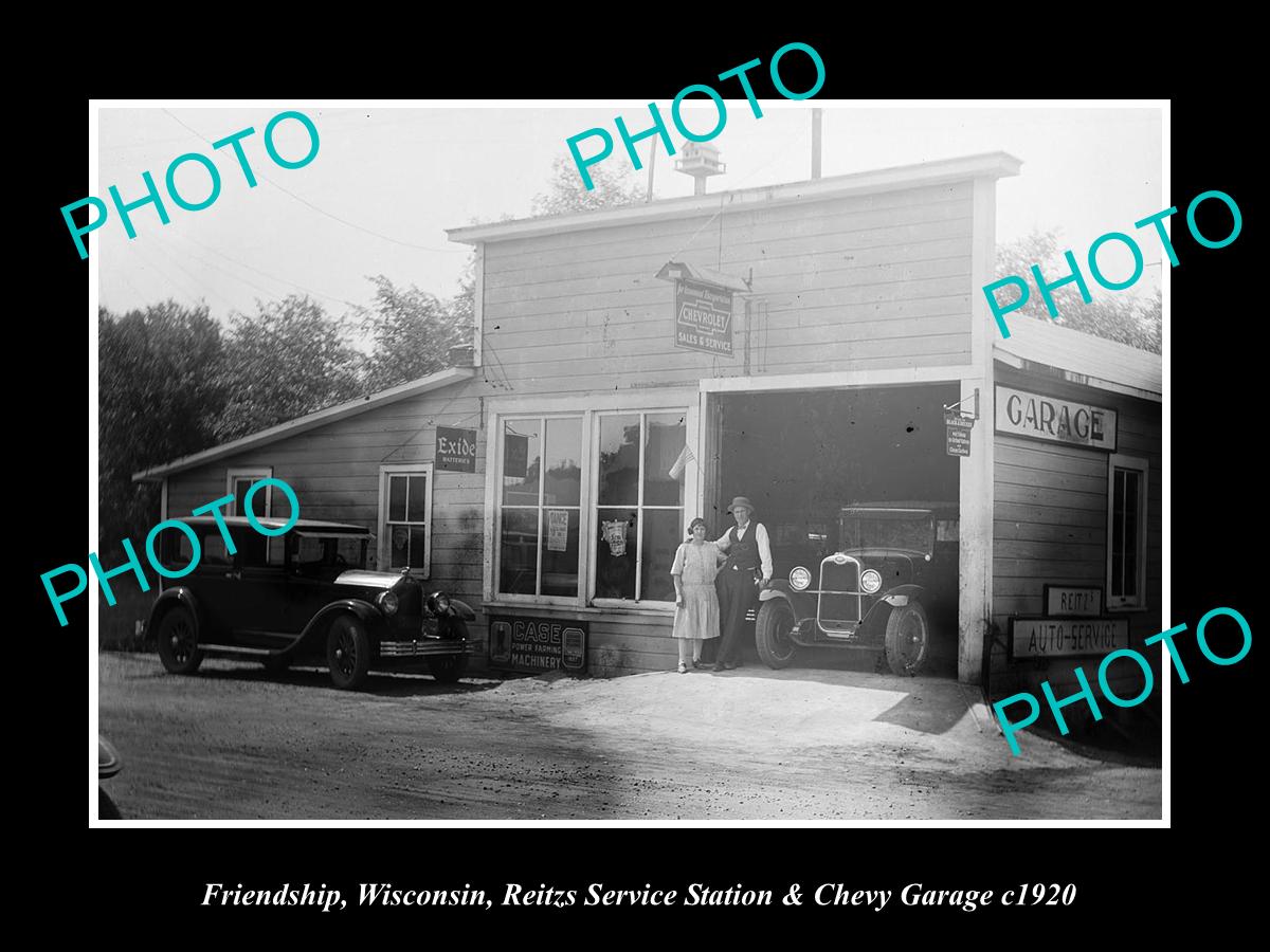 OLD LARGE HISTORIC PHOTO OF FRIENDSHIP WISCONSIN, REITZS SERVICE STATION c1920