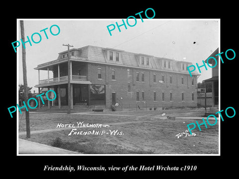 OLD LARGE HISTORIC PHOTO OF FRIENDSHIP WISCONSIN, VIEW OF THE WRCHOTA HOTEL 1920