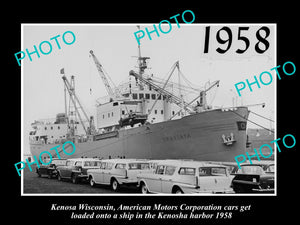 OLD LARGE HISTORIC PHOTO OF KENOSHA WISCONSIN, AMC CARS LOADED AT WHARF c1958