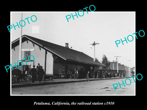 OLD LARGE HISTORIC PHOTO OF PETALUMA CALIFORNIA, THE RAILROAD STATION c1910