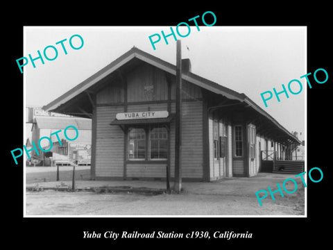 OLD LARGE HISTORIC PHOTO OF YUBA CITY CALIFORNIA, THE RAILROAD STATION c1930