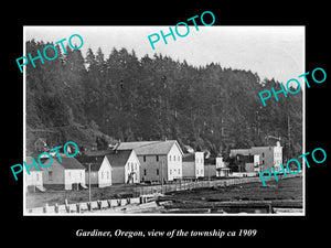 OLD LARGE HISTORIC PHOTO OF GARDINER OREGON, VIEW OF THE TOWNSHIP ca 1909