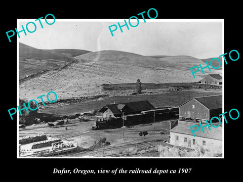 OLD LARGE HISTORIC PHOTO OF DUFUR OREGON, VIEW OF THE RAILROAD STATION CA 1907