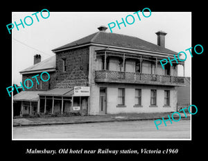 OLD LARGE HISTORIC PHOTO OF THE MALMSBURY VICTORIA, OLD HOTEL c1960s