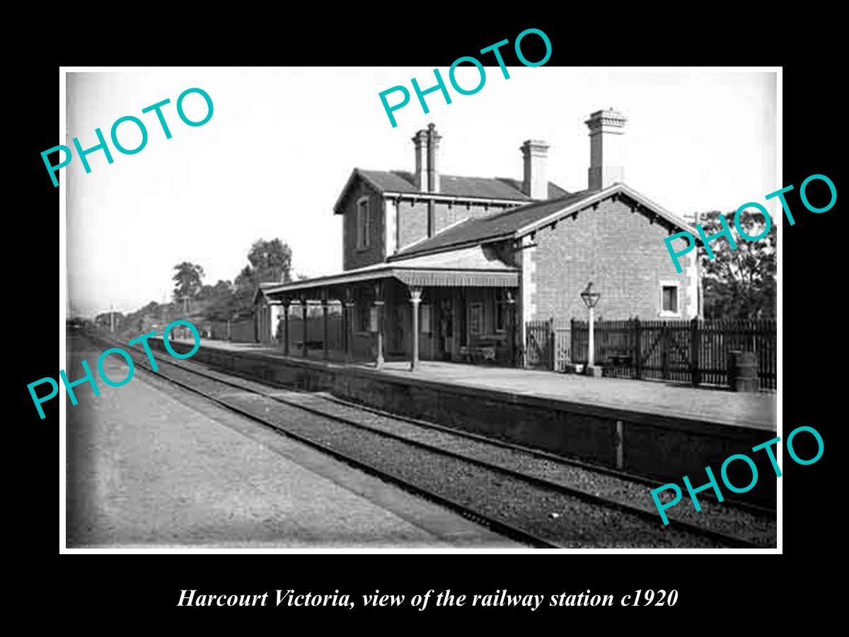 OLD LARGE HISTORIC PHOTO OF HARCOURT VICTORIA, THE RAILWAY STATION 1920