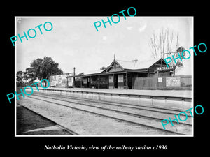 OLD LARGE HISTORIC PHOTO OF NATHALIA VICTORIA, THE RAILWAY STATION 1930