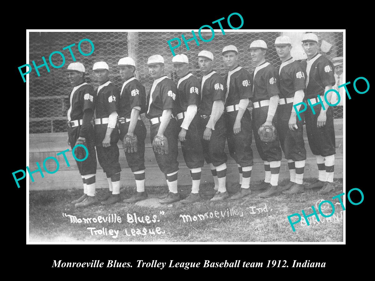 OLD LARGE HISTORIC PHOTO OF MONROEVILLE INDIANA, THE BLUES BASEBALL TEAM c1912