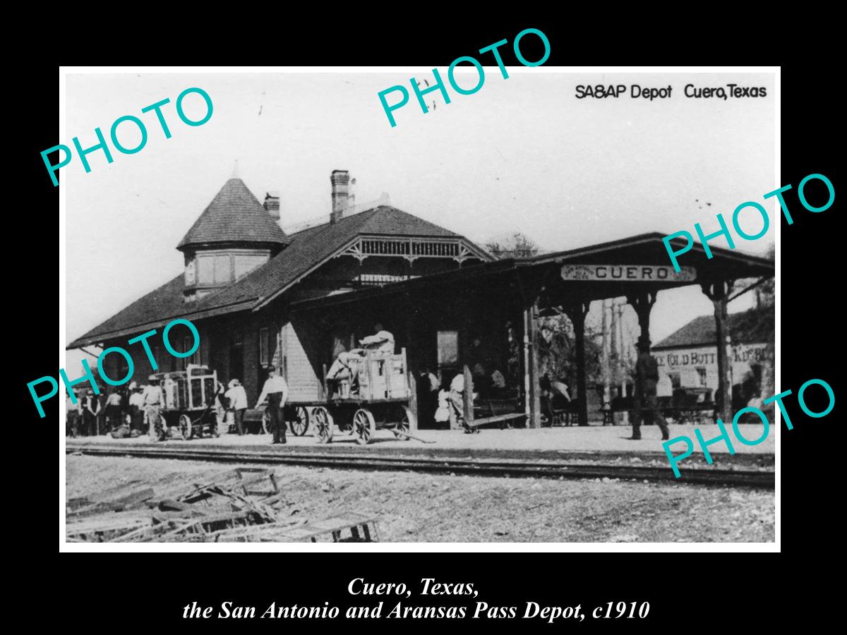 OLD LARGE HISTORIC PHOTO OF CUERO TEXAS, THE RAILROAD DEPOT STATION c1910