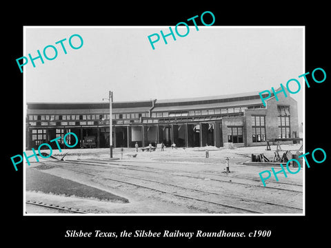 OLD LARGE HISTORIC PHOTO OF SILSBEE TEXAS, THE RAILROAD ROUNDHOUSE c1900