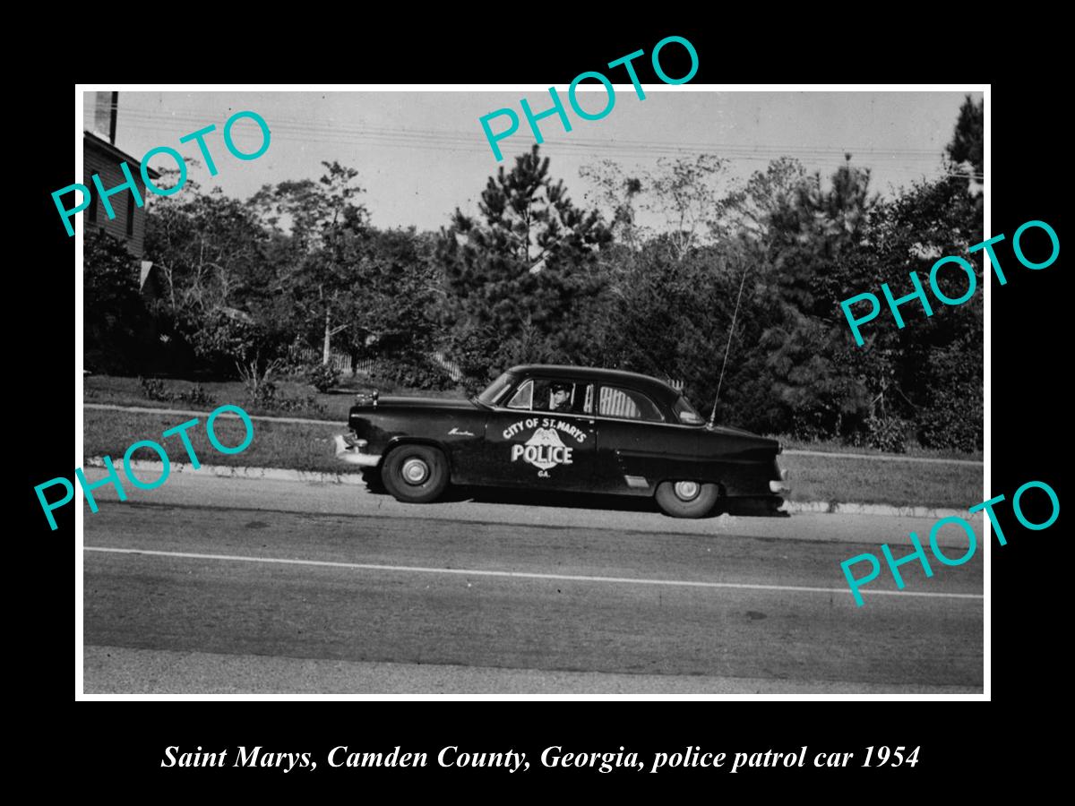 OLD LARGE HISTORIC PHOTO OF SAINT MARYS GEORGIA, THE POLICE DEPARTMENT CAR, 1954