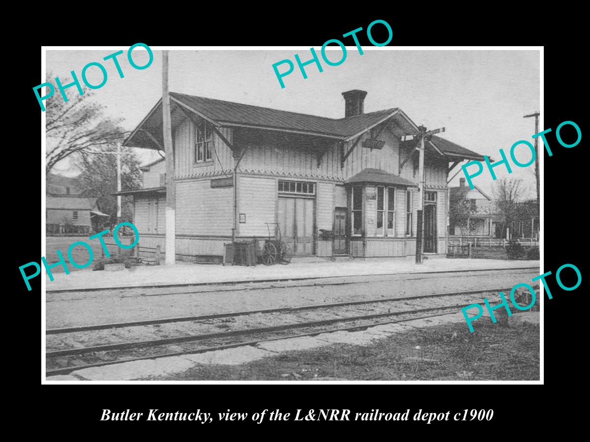 OLD LARGE HISTORIC PHOTO OF BUTLER KENTUCKY, THE RAILROAD DEPOT STATION c1900