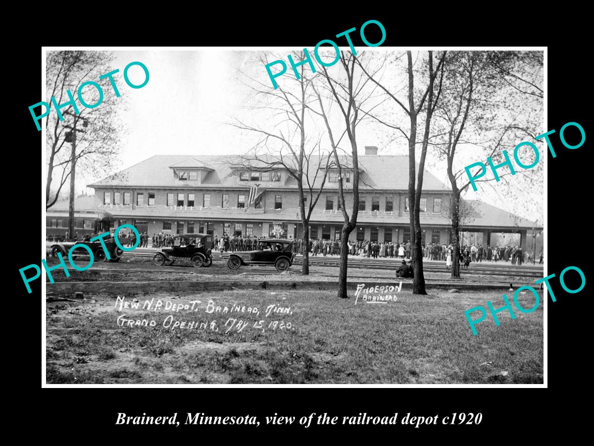 OLD LARGE HISTORIC PHOTO OF BRAINERD MINNESOTA, THE RAILROAD DEPOT STATION c1920