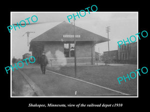 OLD LARGE HISTORIC PHOTO OF SHAKOPEE MINNESOTA, RAILROAD DEPOT STATION c1910