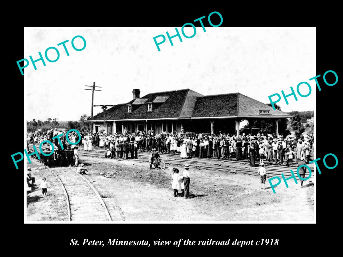 OLD LARGE HISTORIC PHOTO OF ST PETERS MINNESOTA, RAILROAD DEPOT STATION c1918