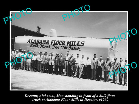 OLD LARGE HISTORIC PHOTO OF DECATUR ALABAMA, THE ALABAMA FLOUR MILLS TRUCK c1960