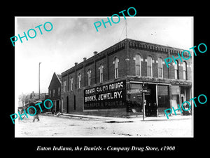 OLD LARGE HISTORIC PHOTO OF EATON INDIANA, VIEW OF THE DANIELS DRIG STORE c1900