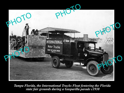 OLD LARGE HISTORIC PHOTO OF TAMPA FLORIDA, THE INTERNATIONAL TRUCKS PARADE c1930