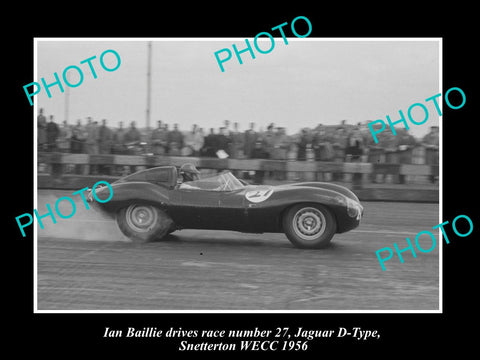 OLD HISTORIC PHOTO OF IAN BAILLIE & HIS JAGUAR D TYPE RACE CAR, SNETTERTON 1965