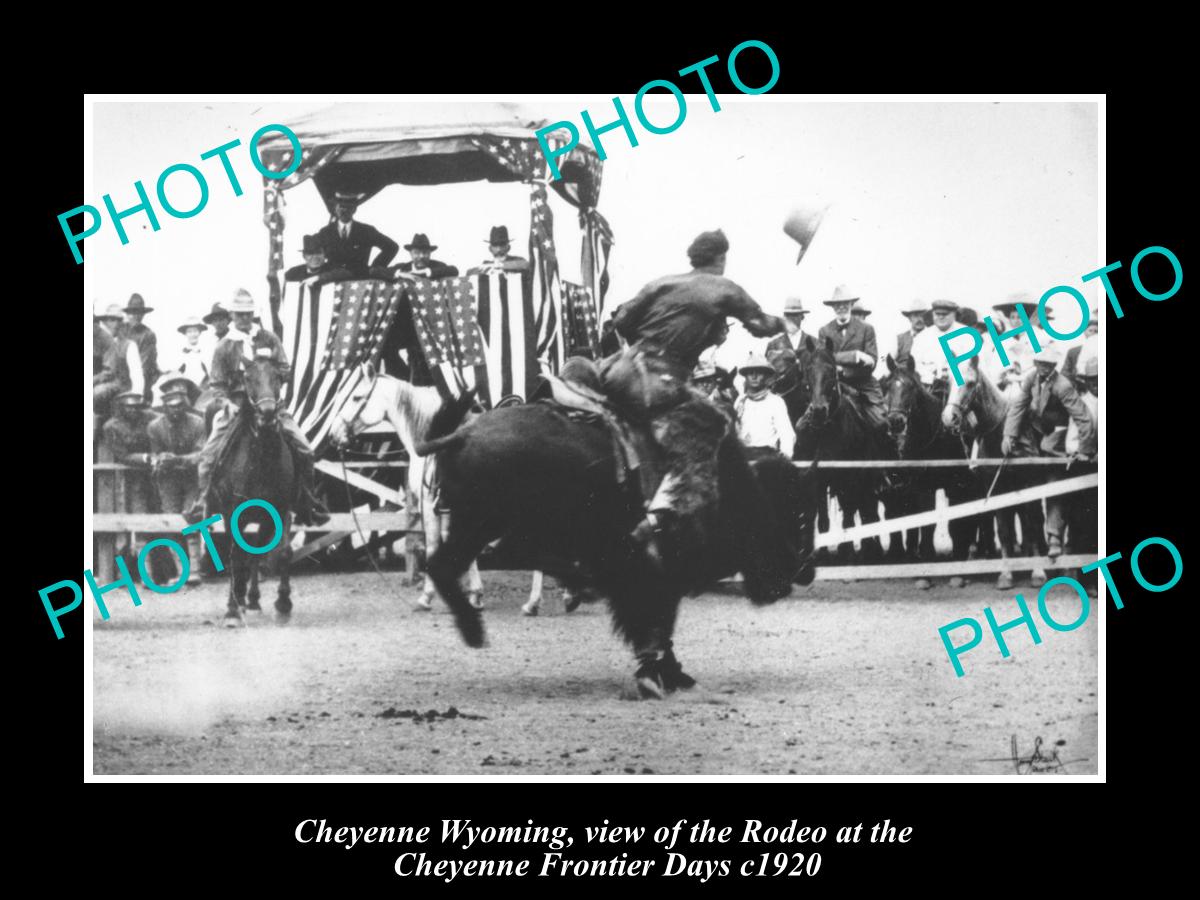 OLD HISTORIC PHOTO OF CHEYENNE WYOMING, THE RODEO AT FRONTIER DAYS RODEO c1920